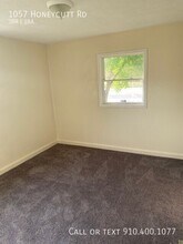 1057 Honeycutt Rd in Fayetteville, NC - Building Photo - Building Photo