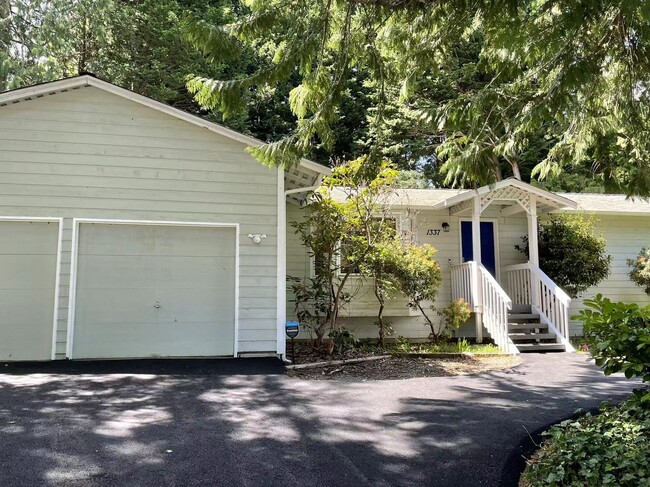 property at 1337 222nd Pl NE