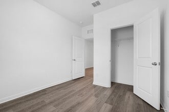 14303 Gunsight Pass in San Antonio, TX - Building Photo - Building Photo