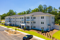 Greystone Pointe Auburn in Auburn, AL - Building Photo - Building Photo