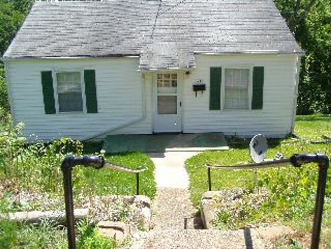 property at 1218 Shirley Rd