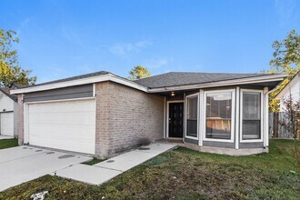 3425 Benfield Dr in Houston, TX - Foto de edificio - Building Photo