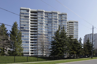 The Primrose III in Toronto, ON - Building Photo - Building Photo