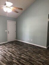 663 Windward Dr in Hinesville, GA - Building Photo - Building Photo