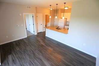 The Residences At Chagrin River Walk in Willoughby, OH - Building Photo - Interior Photo