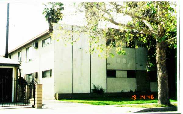 The Muscatel Apartments in Rosemead, CA - Building Photo