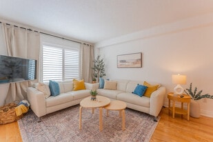 95 Armdale Rd in Mississauga, ON - Building Photo