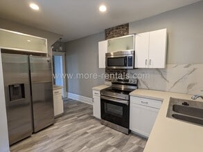 579 Gilbert St in Columbus, OH - Building Photo - Building Photo