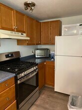 17747 Cherokee Trl, Unit Margaret Kauffman in Los Gatos, CA - Foto de edificio - Building Photo