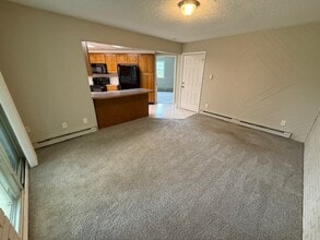2191 Edison St NW in Uniontown, OH - Building Photo - Building Photo