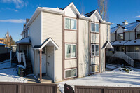 4612 75 St NW in Calgary, AB - Building Photo - Building Photo