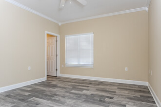 New Heights in Texarkana, TX - Building Photo - Interior Photo