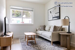 2124 Parker St in Berkeley, CA - Building Photo