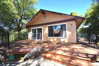 14759 Sun Forest Dr in Penn Valley, CA - Building Photo - Building Photo