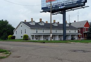 727 Camden Ave SW Apartments