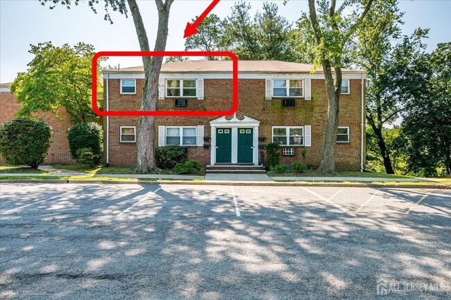 289 Main St in Spotswood, NJ - Foto de edificio - Building Photo