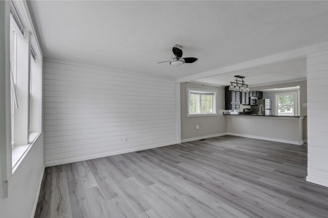 8787 Bald Hill Rd in Warwick, RI - Building Photo - Building Photo