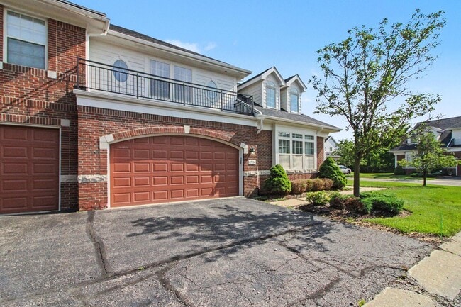 property at 4304 Gateway Cir