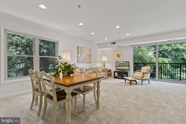 property at 1138 Cove Rd