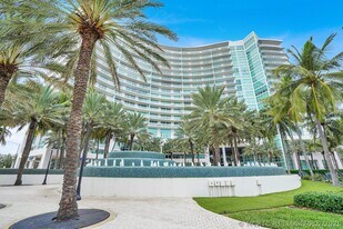 1 N Ocean Blvd in Pompano Beach, FL - Building Photo