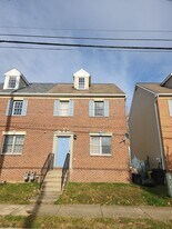 811 E King St in York, PA - Building Photo