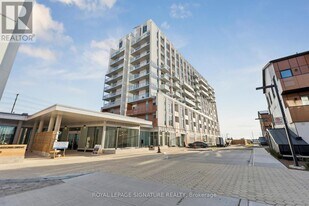 20 All Nations Dr in Brampton, ON - Building Photo