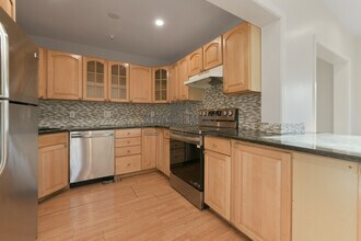 289 Market St, Unit A in Boston, MA - Building Photo - Building Photo