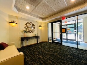 11 S Wille St in Mount Prospect, IL - Building Photo - Building Photo