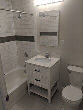 15 Huron Ave, Unit 18E in Cambridge, MA - Foto de edificio - Building Photo