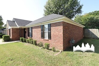 275 Gracewood St in Memphis, TN - Building Photo - Building Photo