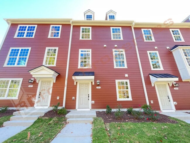 property at 2305 Pitchfork Ln