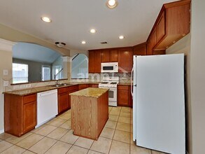 439 Pinewood Ridge Dr in Spring, TX - Building Photo - Building Photo
