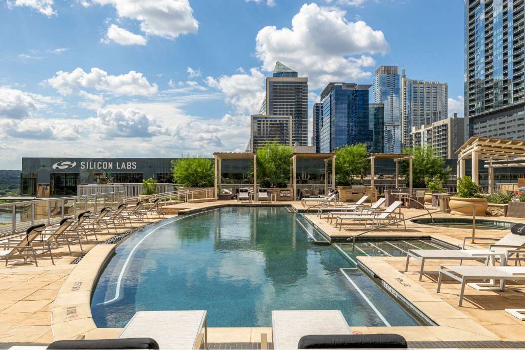 Ashton Austin in Austin, TX - Foto de edificio