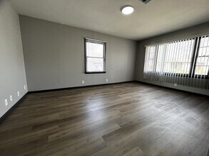 4027 F St in Lincoln, NE - Building Photo - Building Photo