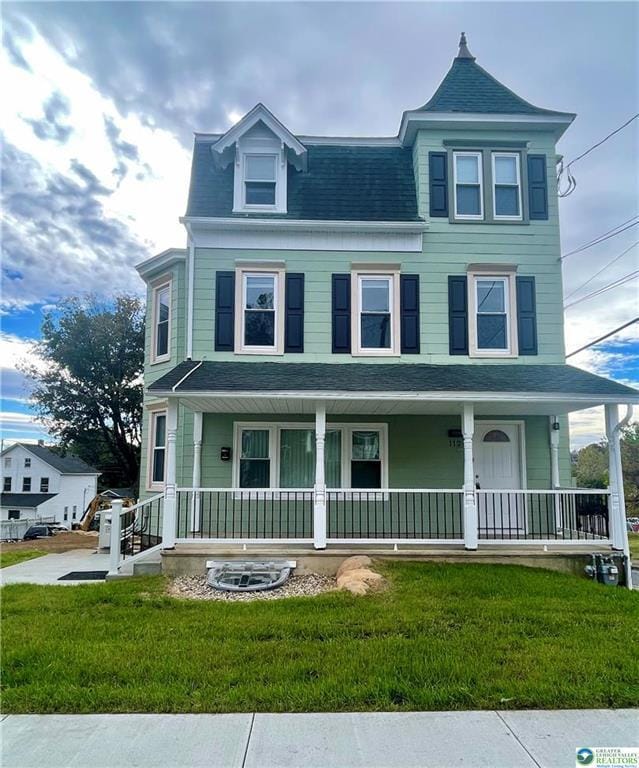 property at 1124 2nd St