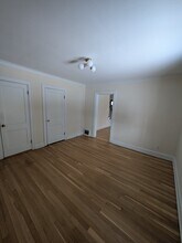 11 Vine St in Charleston, WV - Building Photo - Building Photo