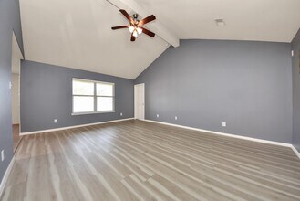 2207 Golden Topaz Dr in Rosharon, TX - Building Photo - Building Photo