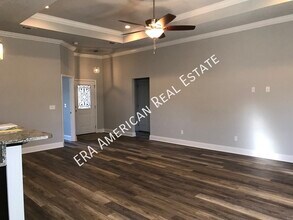 217 Evergreen Dr in Mary Esther, FL - Building Photo - Building Photo