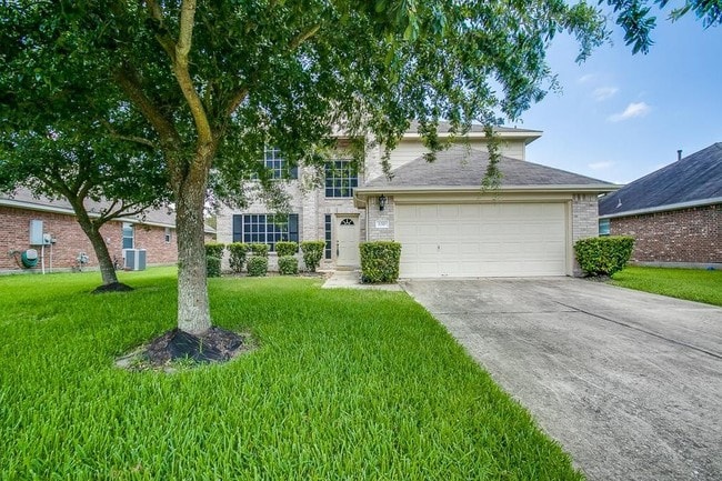 8310 Coriander Ln in Baytown, TX - Foto de edificio - Building Photo
