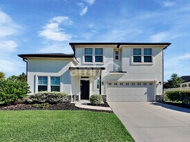 32 Atlanta Dr in St. Augustine, FL - Building Photo