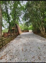 8710 Century Trail in Gainesville, GA - Building Photo