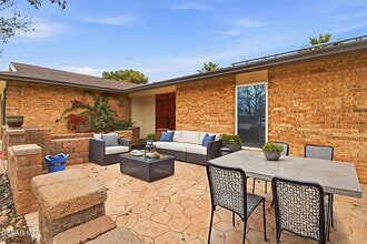 1732 Russ Randall St in El Paso, TX - Building Photo - Building Photo