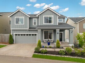962 Thrush Ct SE in Port Orchard, WA - Building Photo