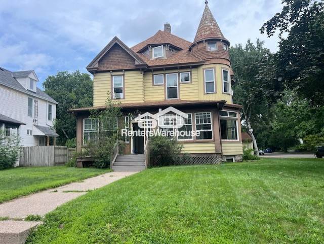 property at 1921 Carroll Ave