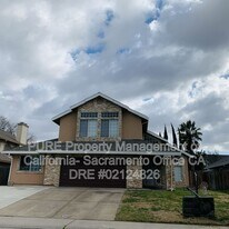 5004 Hidden Meadow Way in Antelope, CA - Building Photo
