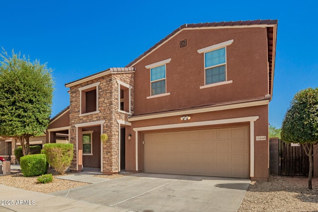 15543 W Jenan Dr in Surprise, AZ - Building Photo - Building Photo