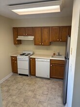 C4 Shepherd Ln in Chapel Hill, NC - Building Photo - Building Photo