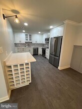 11430 Strand Dr in Rockville, MD - Building Photo - Building Photo