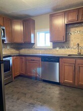 223 E North St in Kalamazoo, MI - Building Photo - Building Photo