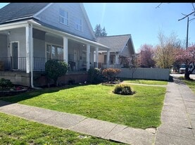 4017 S Yakima Ave in Tacoma, WA - Building Photo